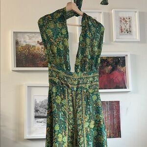 NWT Gardenbelle Fiona Jumpsuit S/M Flowy Green Multi-Way Jumpsuit Romper Viral